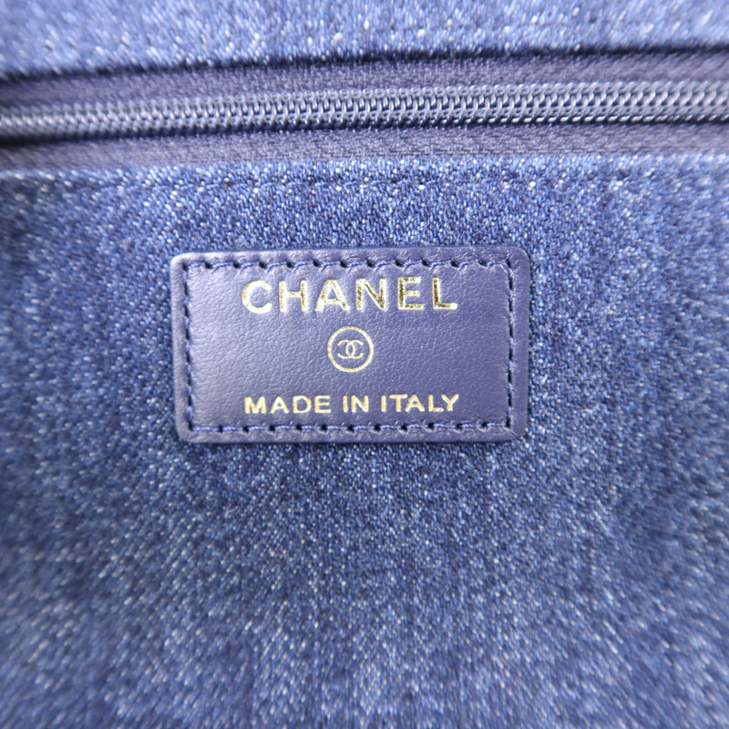 CHANEL 牛仔布WOC Wallet On Chain手挽肩背兩用袋-6
