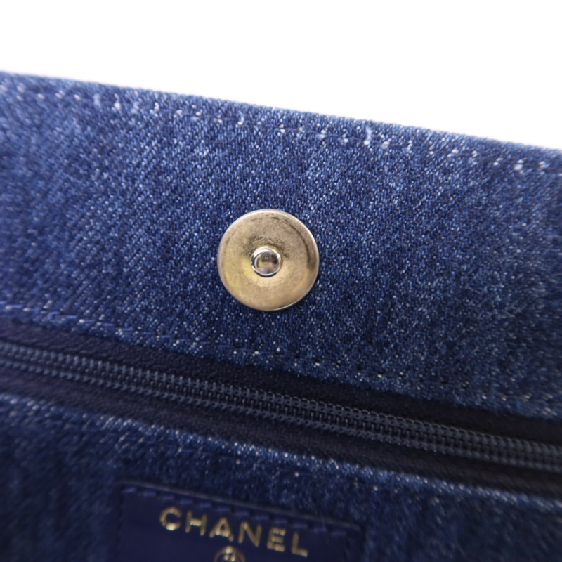 CHANEL 牛仔布WOC Wallet On Chain手挽肩背兩用袋-8
