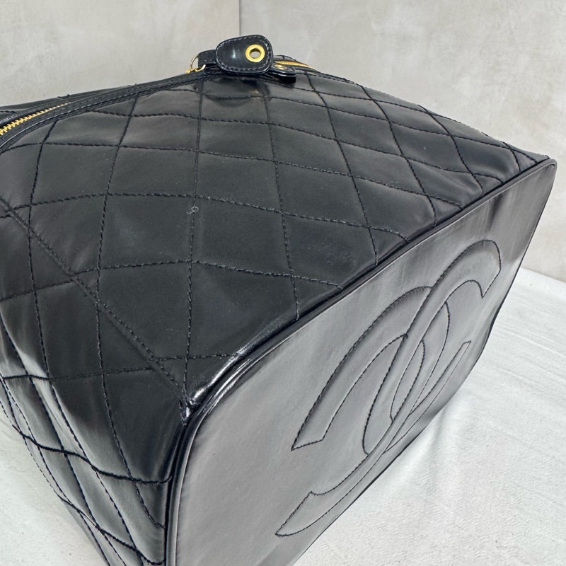 Chanel 菱格漆皮化妝包 手提 斜背 中古 vintage 二手-11