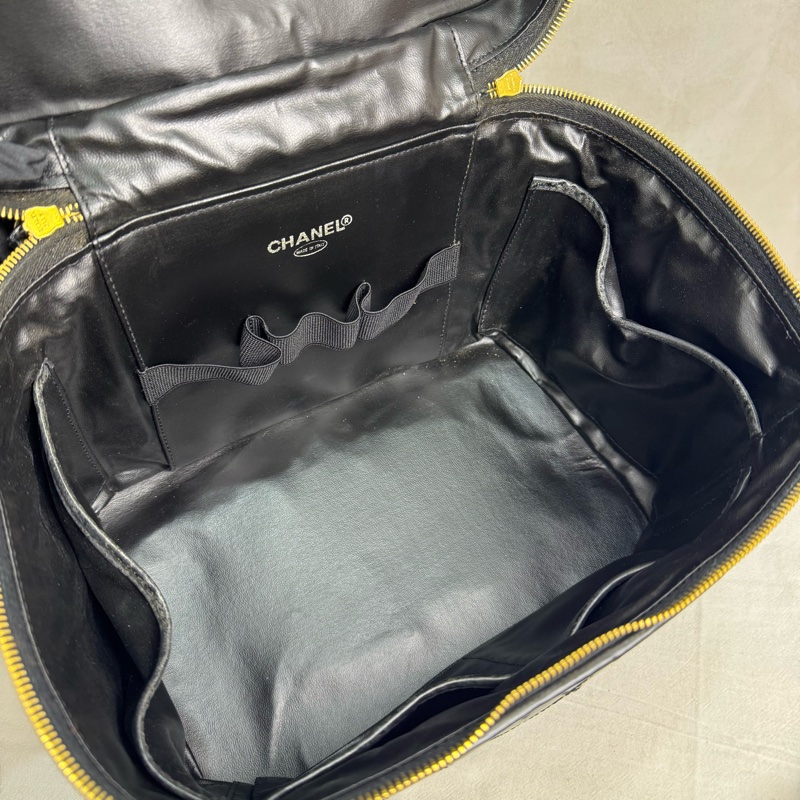 Chanel 菱格漆皮化妝包 手提 斜背 中古 vintage 二手-15