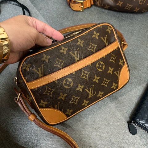 Lv老花相機包/斜挎包(M51276）