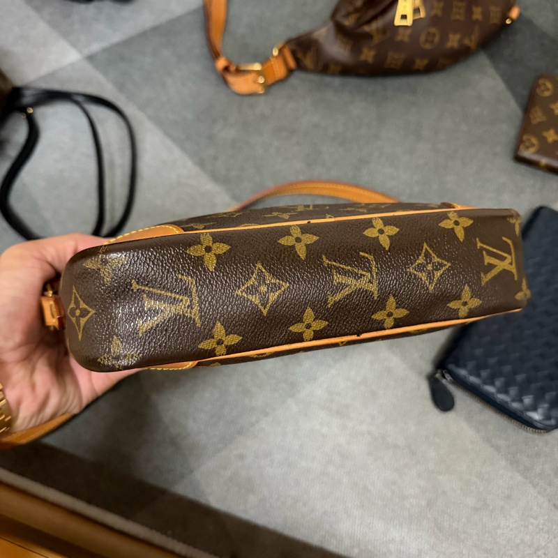 Lv老花相機包/斜挎包(M51276)-4