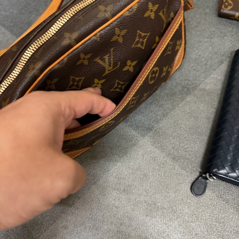 Lv老花相機包/斜挎包(M51276)-6