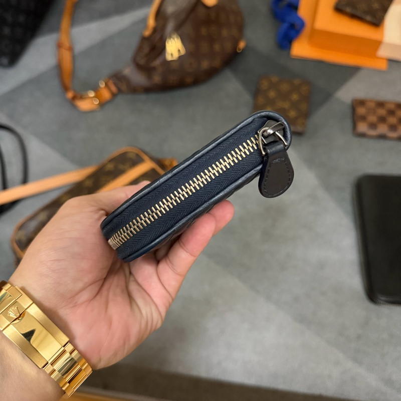Bv藏青編織拉鍊長夾-2
