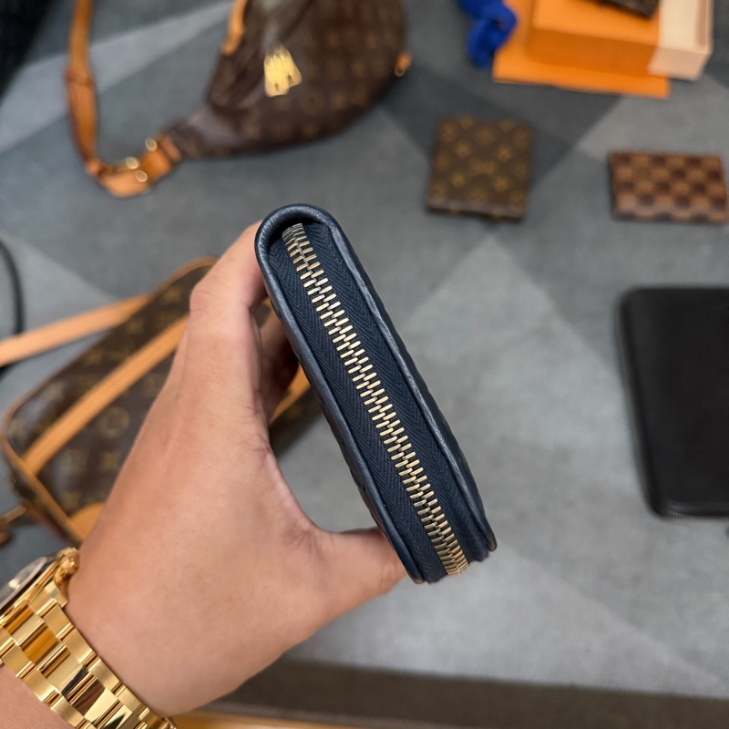 Bv藏青編織拉鍊長夾-3