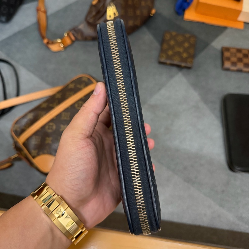 Bv藏青編織拉鍊長夾-4