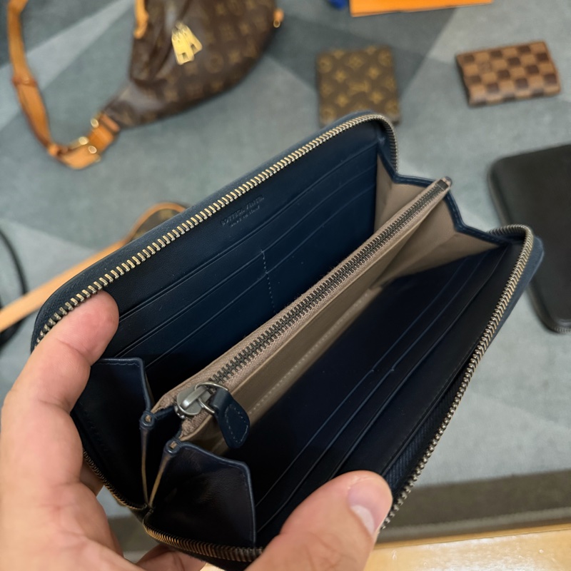 Bv藏青編織拉鍊長夾-6