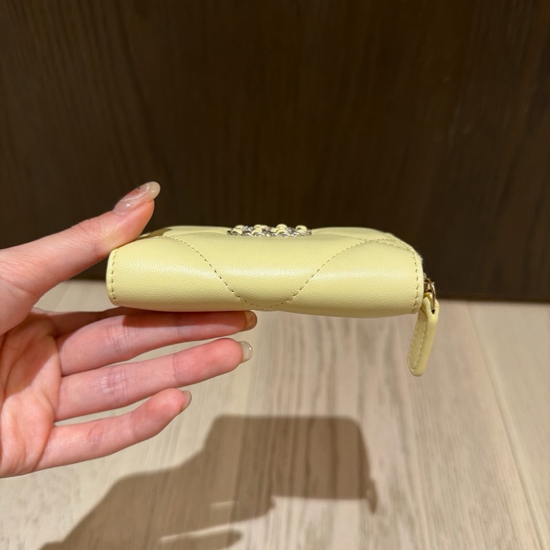 Chanel 小雞黃19 卡包-10