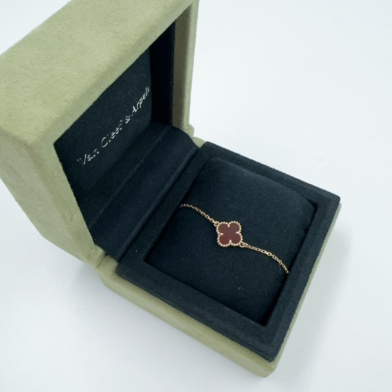 VCA紅玉髓四葉草18k玫瑰金手鍊-6