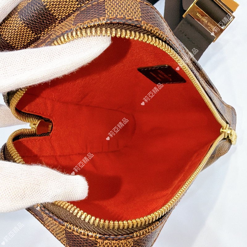 莉亞精品♡ Lv 棋盤格胸包 二手美品-13