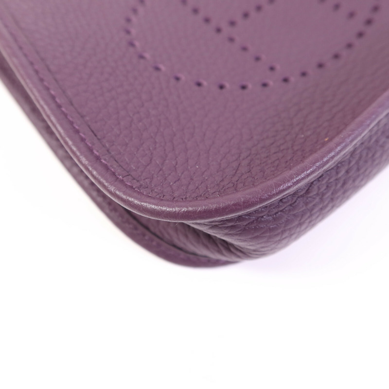 HERMES Clemence皮革Evelyne TPM金扣肩背袋Cassis/Rouge Grenat-11