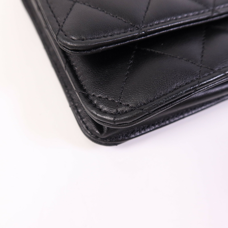 CHANEL 羊皮皮革WOC Wallet On Chain銀扣鏈帶肩背袋-11