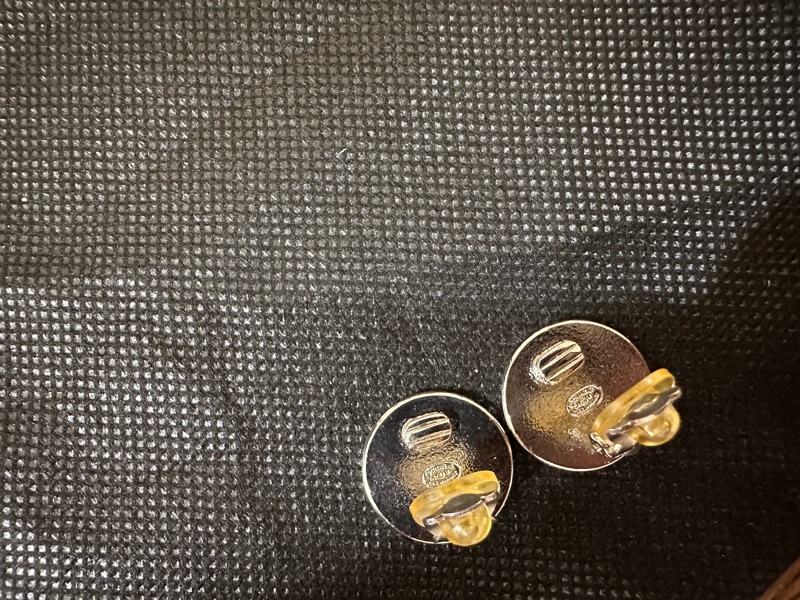 Chanel 圓框雙C Vintage耳環 夾式 黑銀-3