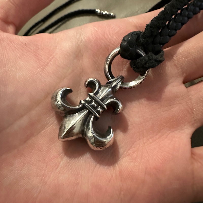 克羅心 chrome hearts 鳶尾花 ⚜️ 項鍊 皮繩-0