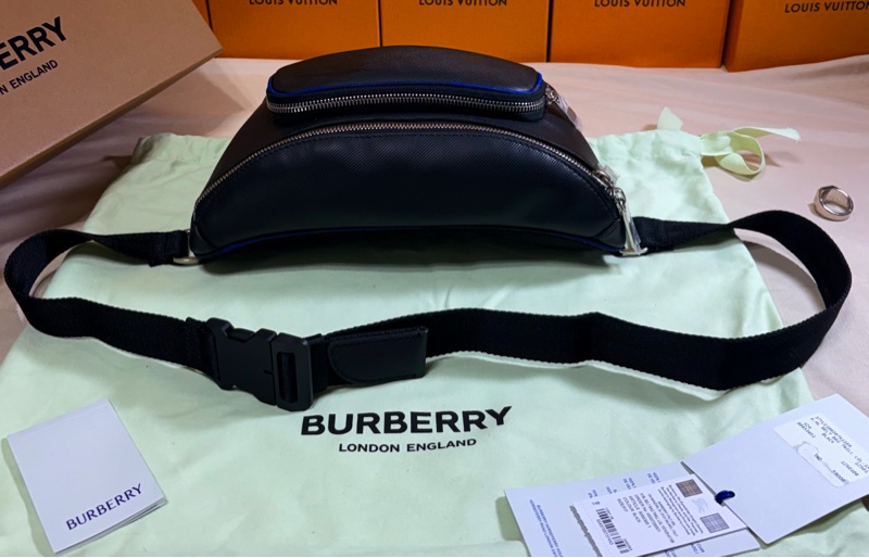 🎁全新盒裝 2025新款 Burberry 巴寶莉 戰馬皮革腰包/胸包-9