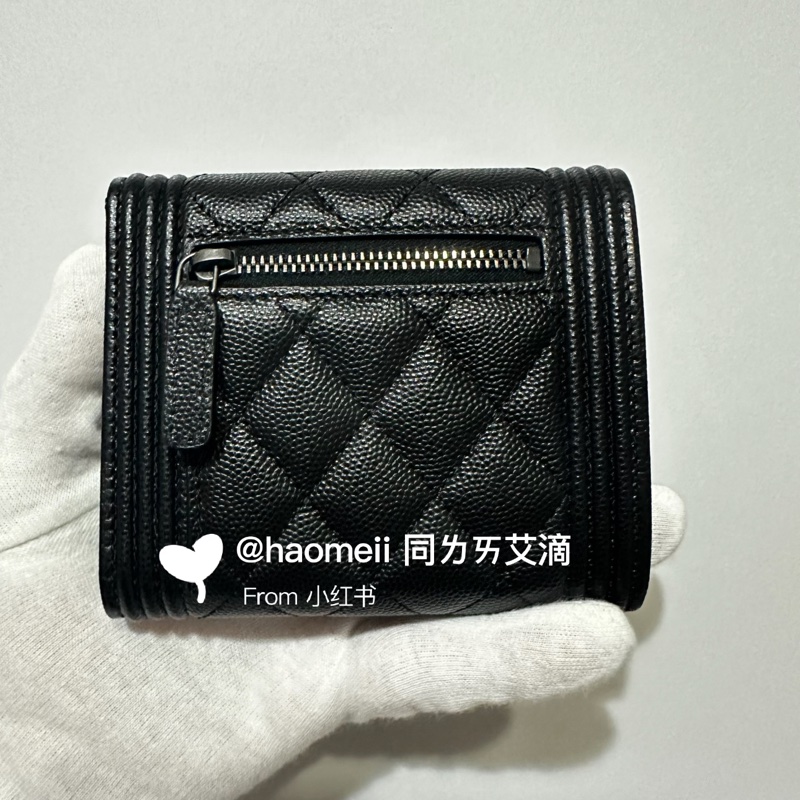 Chanel Boy 三折短夾 黑色銀扣-1