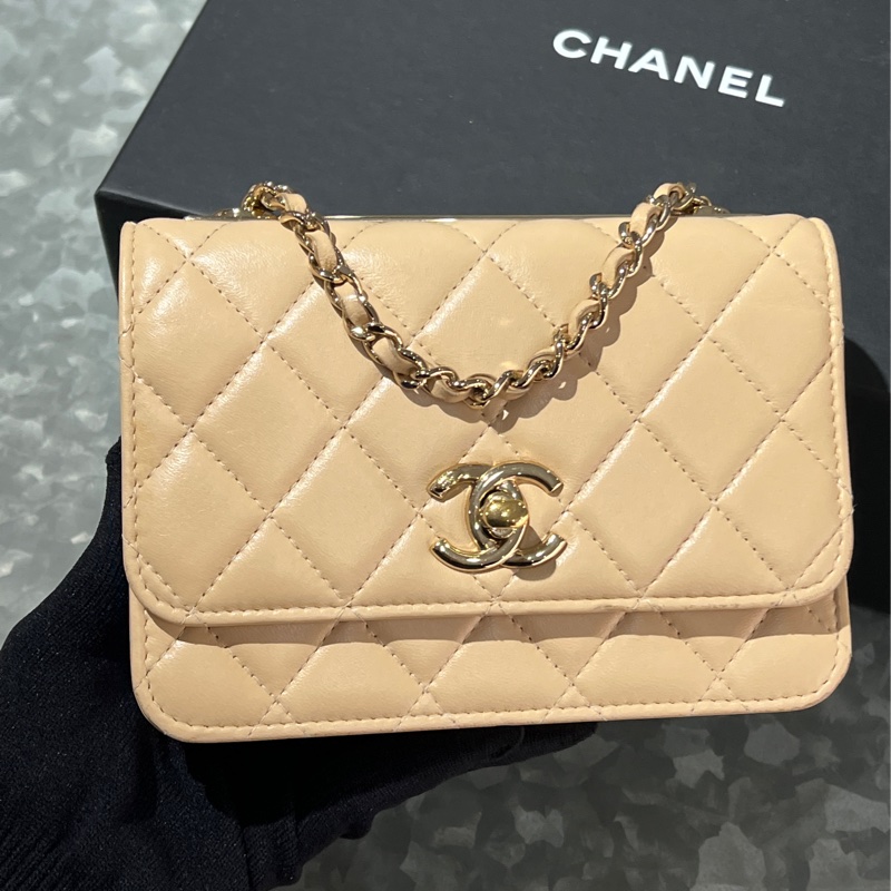 Chanel mini trendy cc woc米色/金釦-0