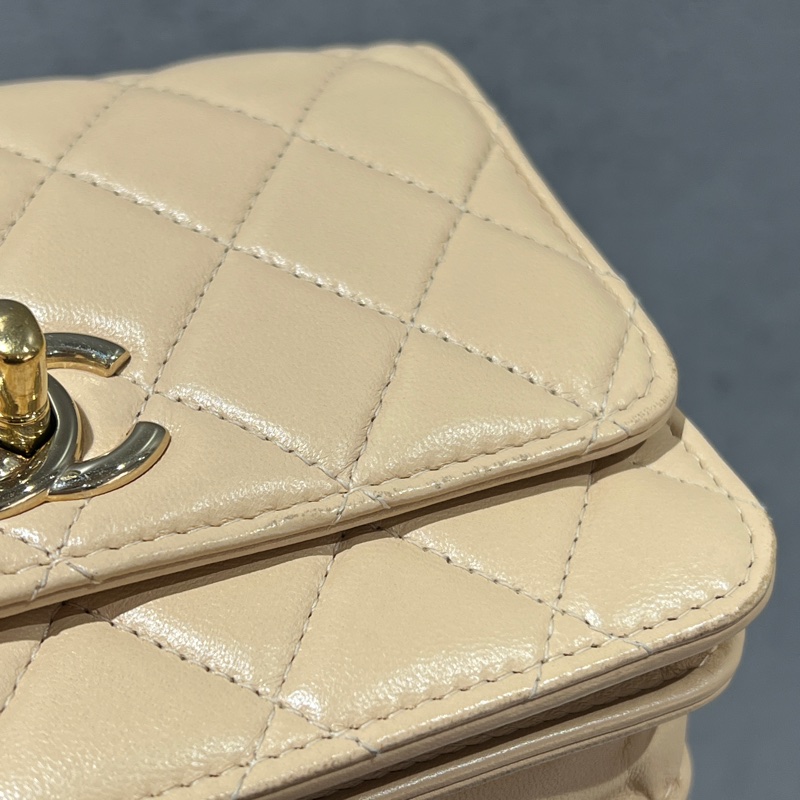 Chanel mini trendy cc woc米色/金釦-9