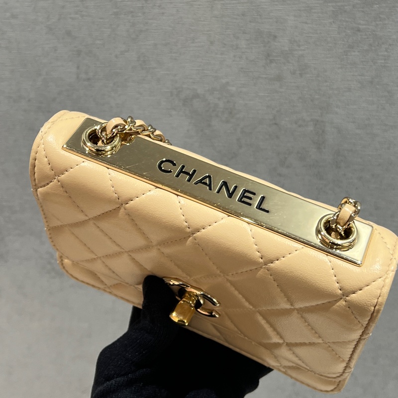 Chanel mini trendy cc woc米色/金釦-13