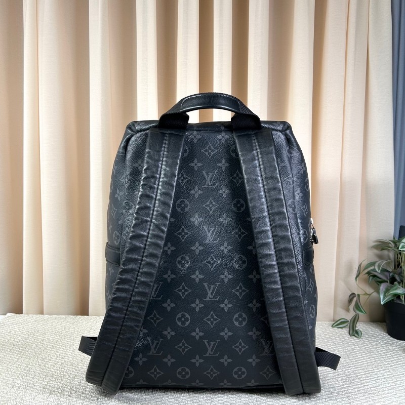 ZZZ LV路易威登 Discovery阿波羅黑花雙肩包 男女同款 萬年不過時 通勤休閒皆可 容量大 超實用-3