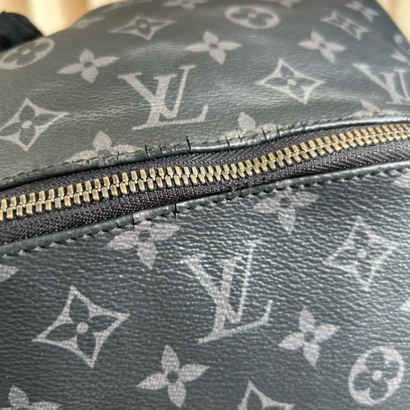 ZZZ LV路易威登 Discovery阿波羅黑花雙肩包 男女同款 萬年不過時 通勤休閒皆可 容量大 超實用-21