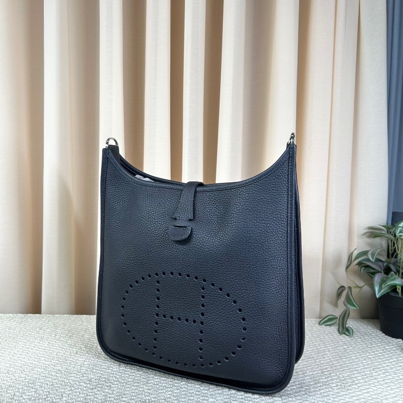 ZZZ HERMES愛馬仕黑銀伊芙琳單肩斜挎包 W刻 有肩帶 容量實用-2