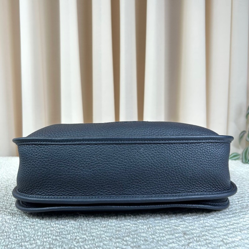 ZZZ HERMES愛馬仕黑銀伊芙琳單肩斜挎包 W刻 有肩帶 容量實用-4