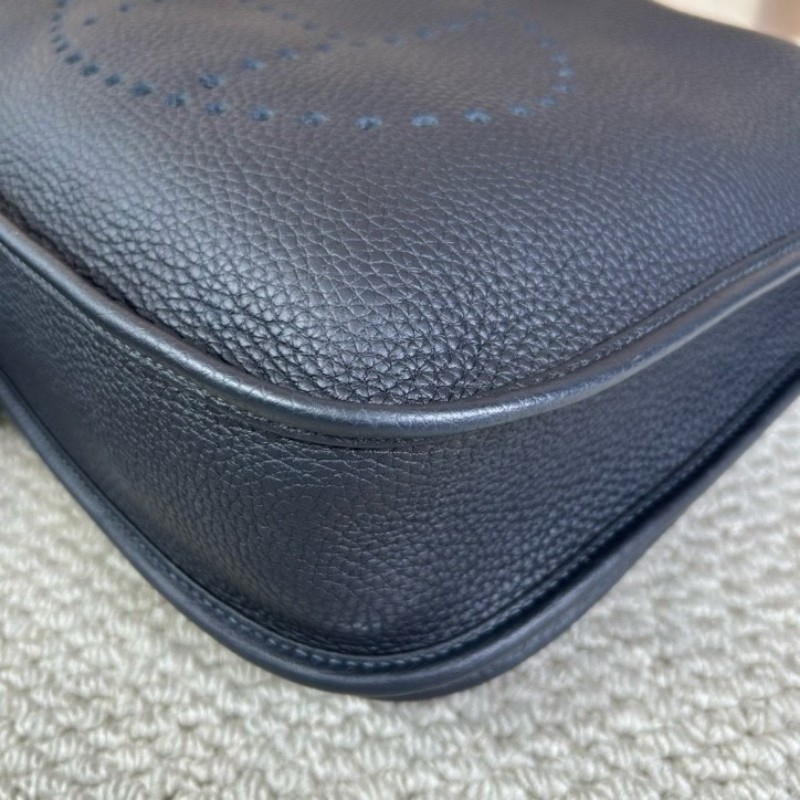 ZZZ HERMES愛馬仕黑銀伊芙琳單肩斜挎包 W刻 有肩帶 容量實用-9