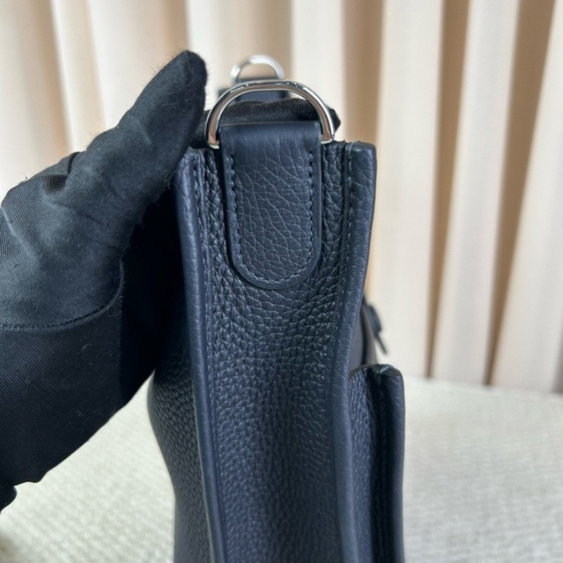 ZZZ HERMES愛馬仕黑銀伊芙琳單肩斜挎包 W刻 有肩帶 容量實用-21