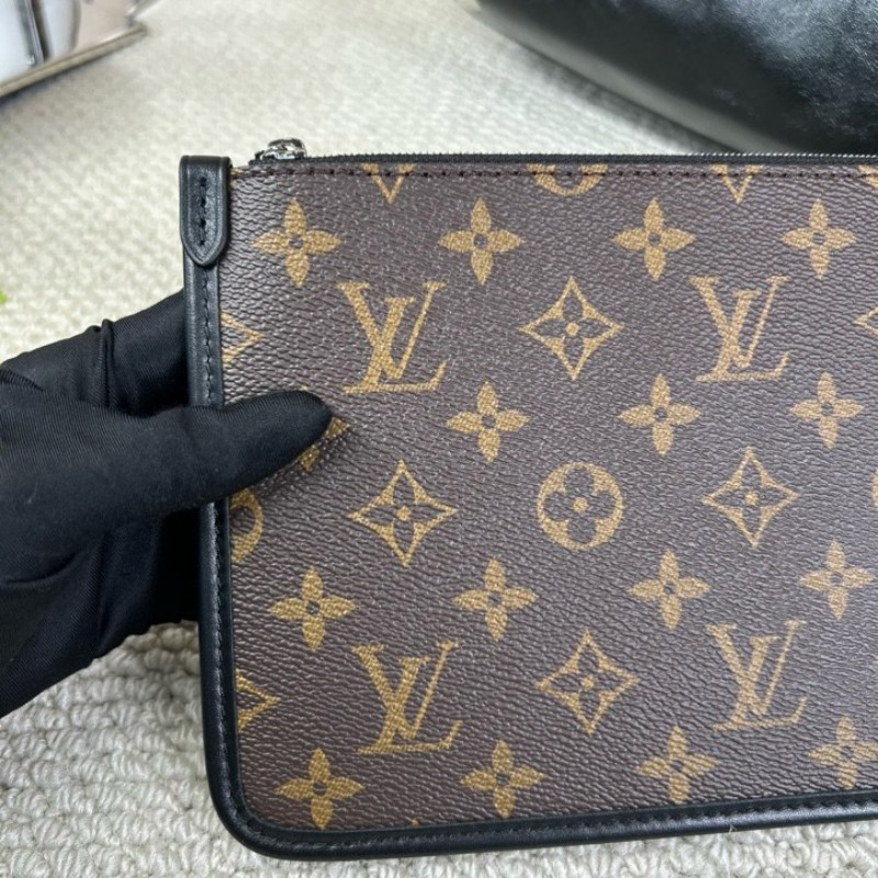 ghh bj ZZZ LV路易威登 carryall cargo黑武士單肩斜挎包 有子包 超颯超大容量 軟塌塌的小羊皮剛好鬆弛感拉滿 酷girl的夢中情包 簡約大氣高級感-18