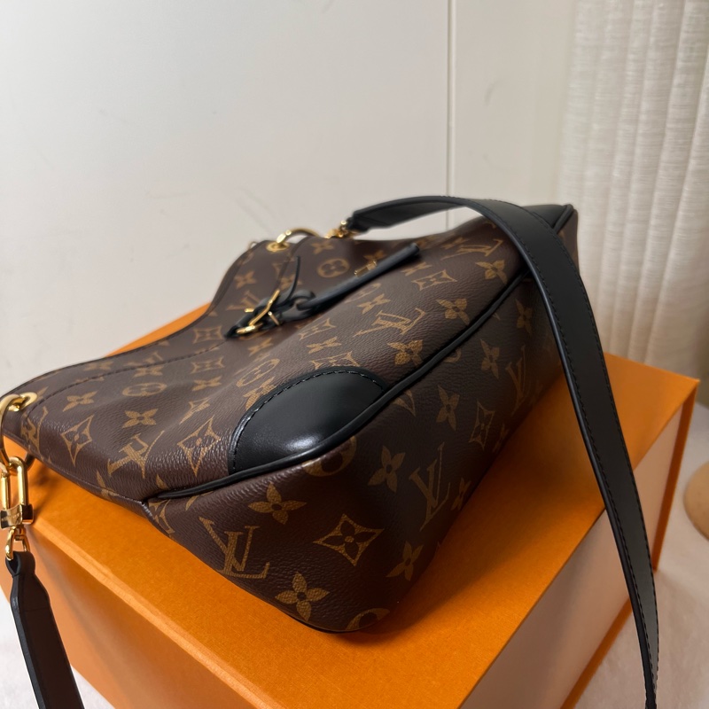 ෆ LV ODEON牛角包-6