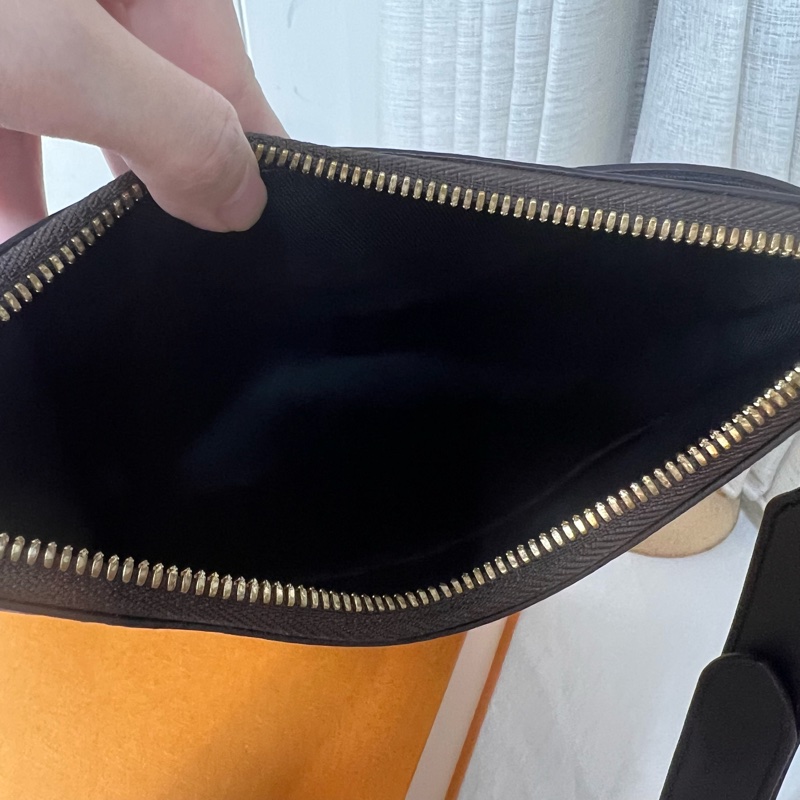 ෆ LV ODEON牛角包-11