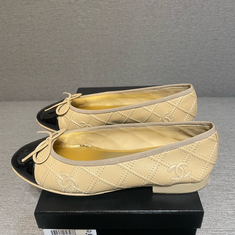 香奈兒奶茶色平底娃娃鞋36號-2