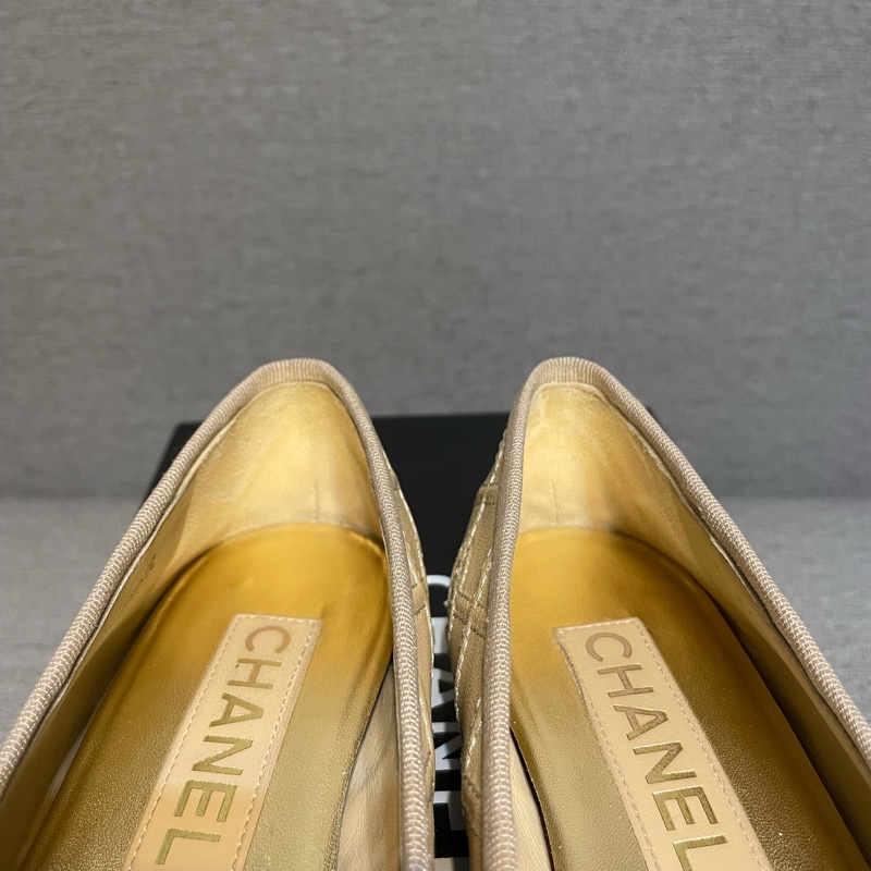 香奈兒奶茶色平底娃娃鞋36號-6