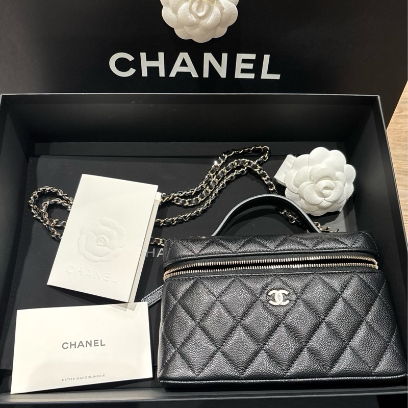 Chanel 全新 LP飯盒包 黑淡金 魚子醬牛皮 全新閑置小C釦-7