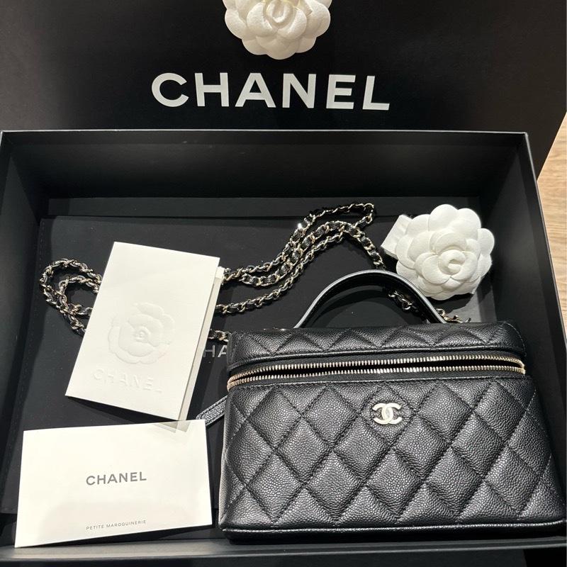 Chanel 全新 LP飯盒包 黑淡金 魚子醬牛皮 全新閑置小C釦-15