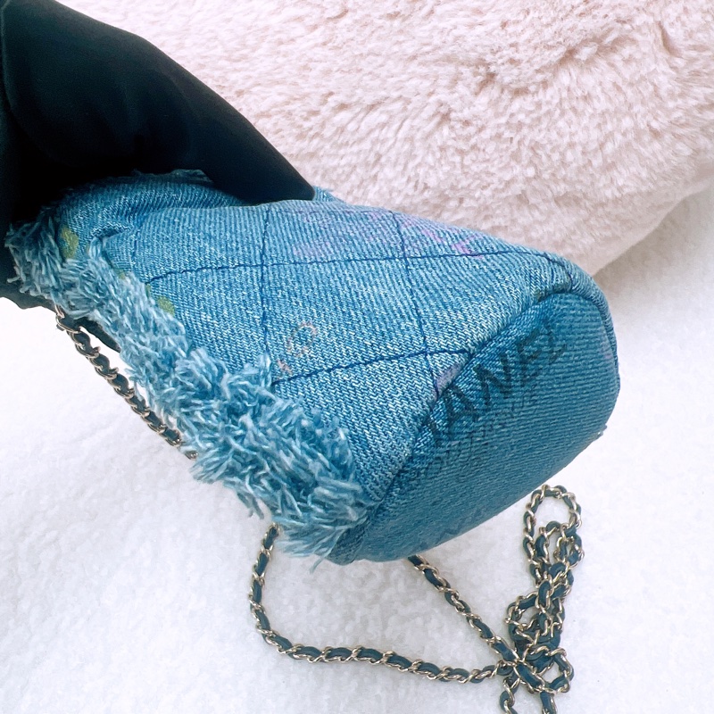 Chanel 22p 迷你丹寧牛仔水桶-7