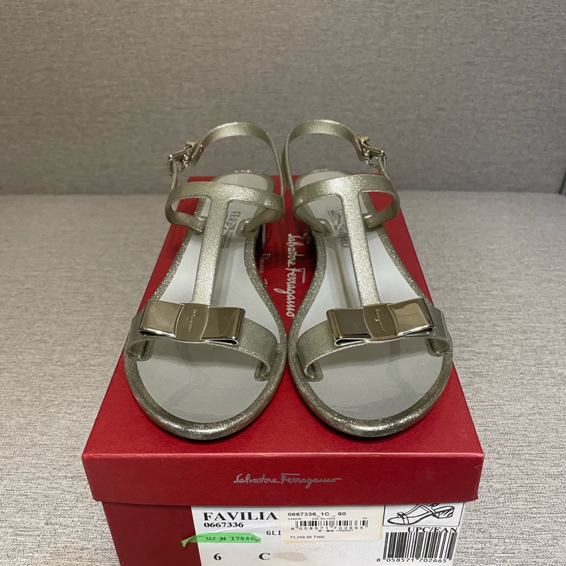 ferragamo銀色涼鞋6號-0