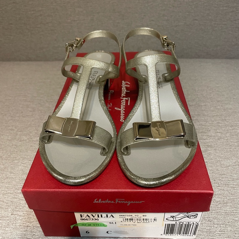 ferragamo銀色涼鞋6號-3