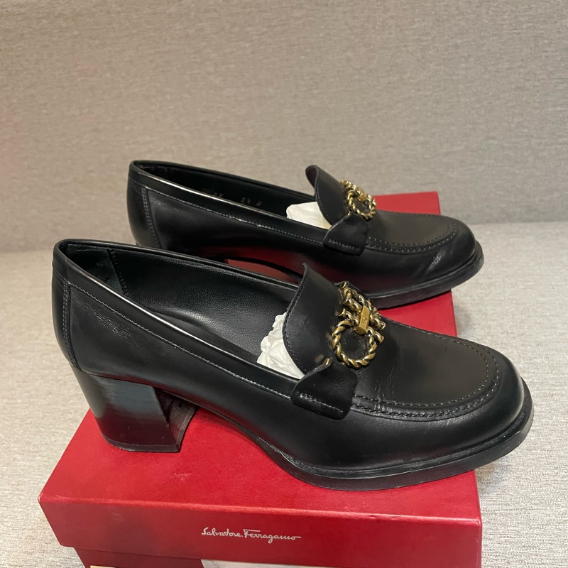 ferragamo黑色福樂鞋5.5號-4