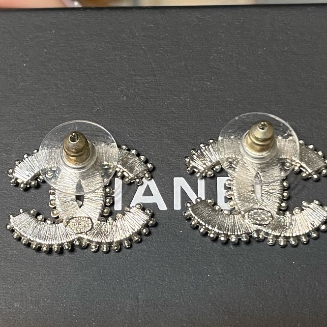 香奈兒雙C黑色耳環-5