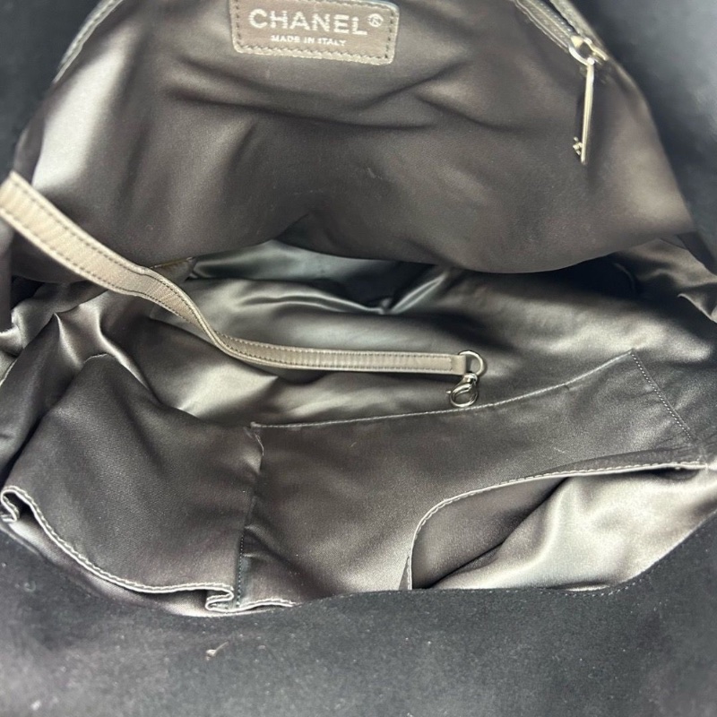Chanel 黑色麂皮機場包 35*9*38 98新配件保卡塵袋-6