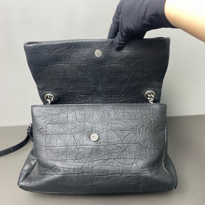 Ysl west hollywood好萊塢系列 黑色肩背斜背包黑銀鰐魚紋 28*16*10 98新配件塵袋購證-6