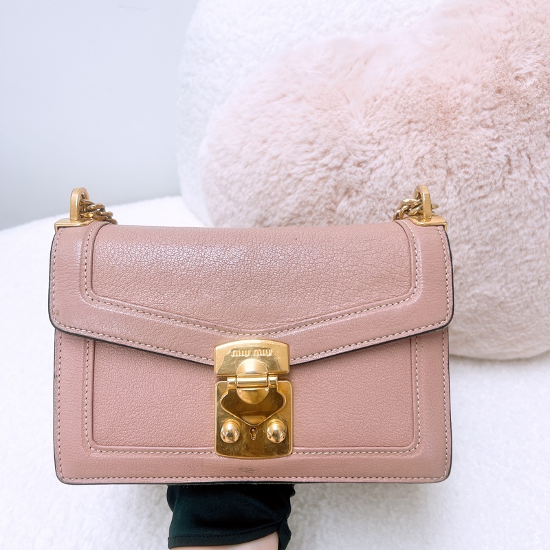 Miu miu 粉色鏈條包/斜挎包-1
