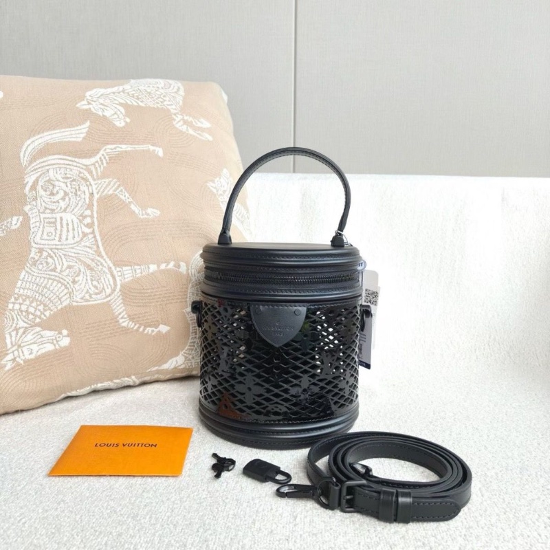 LV限量黑色鏤空雕花發財桶 芯片款 15*18*14 99新配件鑰匙鎖塵袋-1