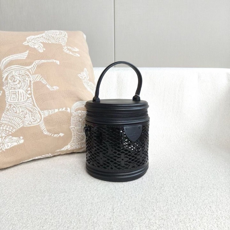 LV限量黑色鏤空雕花發財桶 芯片款 15*18*14 99新配件鑰匙鎖塵袋-4