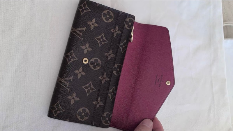 LV老花長款錢包-12