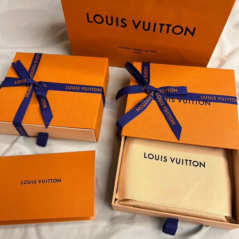 LV noas wallet L型零錢鈔票包-5