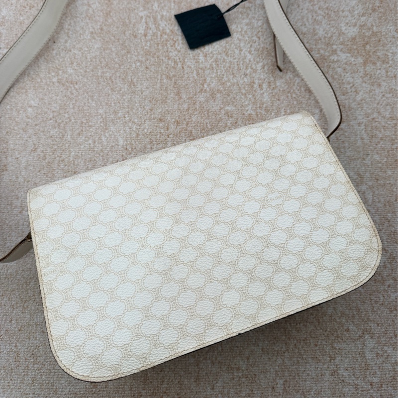 celine vintage 白色老花 海錨扣 盒子 Box 斜挎包 賽琳 macadam-4