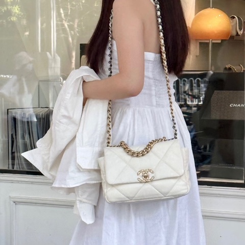 CHANEL 白金19bag小號肩背斜背包26*16*7.5 98新配件塵袋保卡